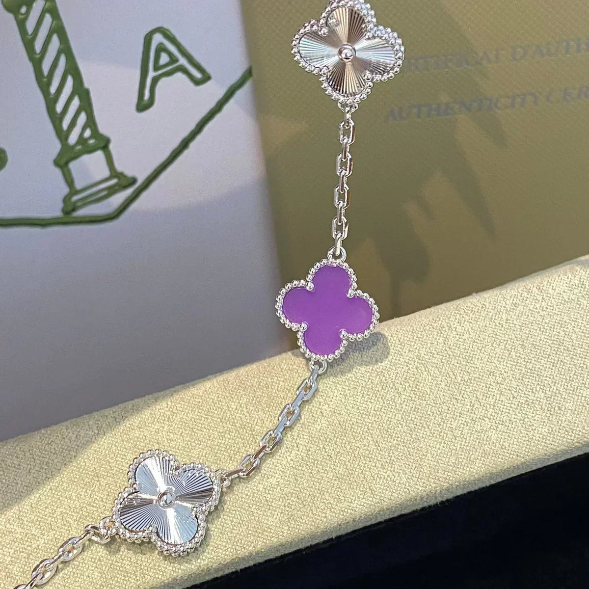 [Resenly Jewelry] CLOVER 5 MOTIF VIOLET BRACELET COLLECTION