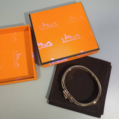 [Resenly Jewelry]H YELLOW BRACELET