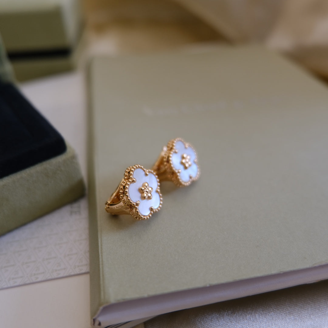 [Resenly Jewelry]LUCKY PINK GOLD WHITE MOP EARRINGS