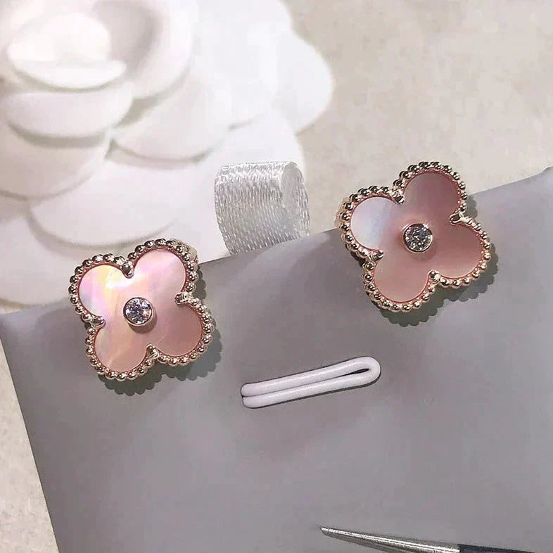 [Resenly Jewelry]CLOVER MEDIUM 1 MOTIFS  PINK MOP DIAMOND EARRINGS