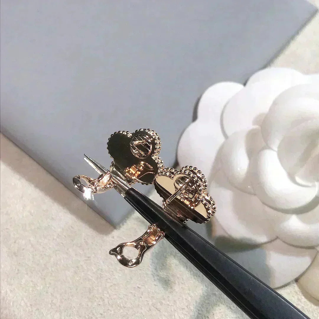 [Resenly Jewelry]CLOVER MEDIUM 1 MOTIFS  PINK MOP DIAMOND EARRINGS