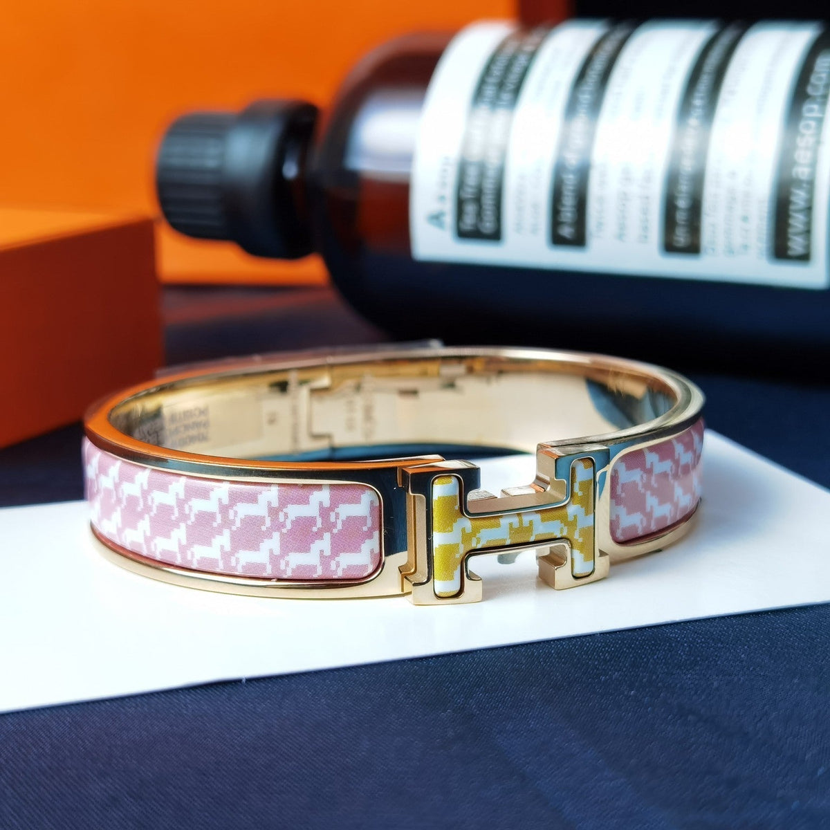 [Resenly Jewelry]H HORSE BRACELET 12MM