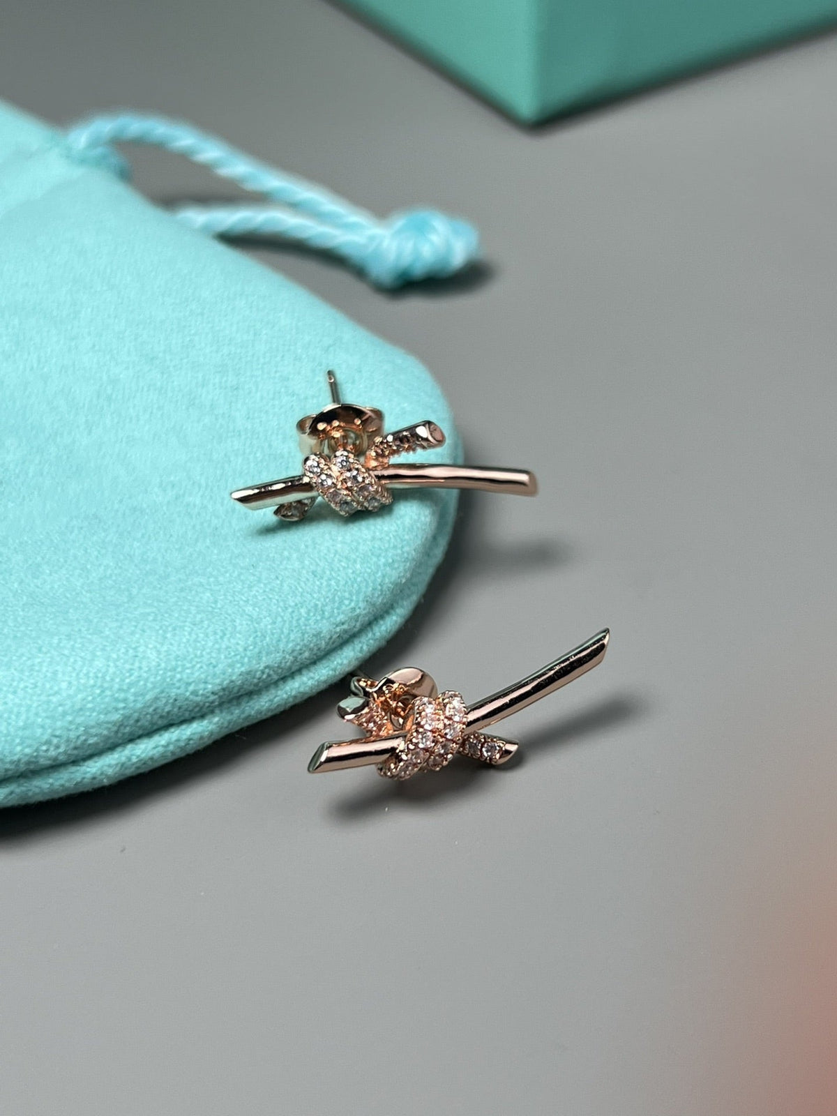 [Resenly Jewelry]KNOT EARRINGS PINK GOLD DIAMOND