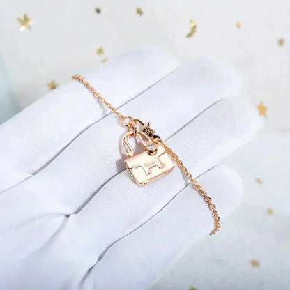 [Resenly Jewelry]AMULETTE PEDANT ROSE GOLD NECKLACE