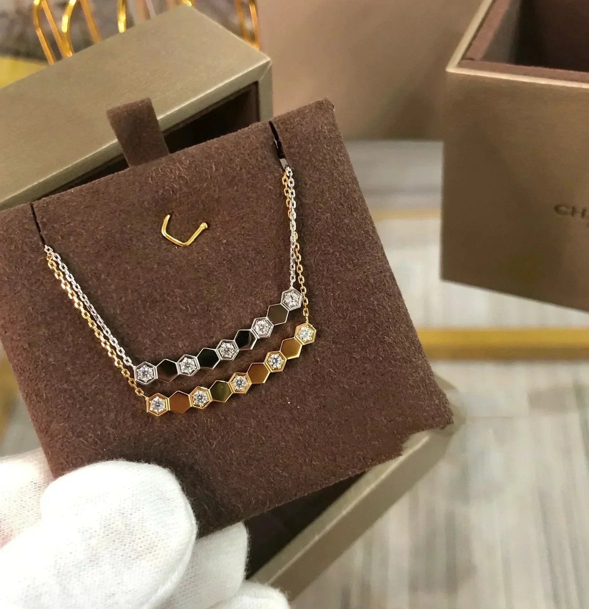 [Resenly Jewelry]BEE LOVE NECKLACE DIAMOND
