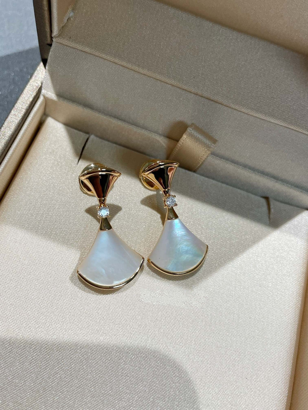 [Resenly Jewelry]DREAM MOP 1 DIAMOND EARRINGS