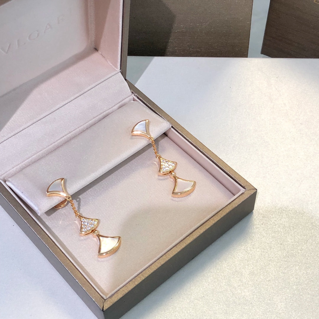 [Resenly Jewelry]DREAM EARRINGS 3 MOTIFS DIAMOND MOP PINK GOLD