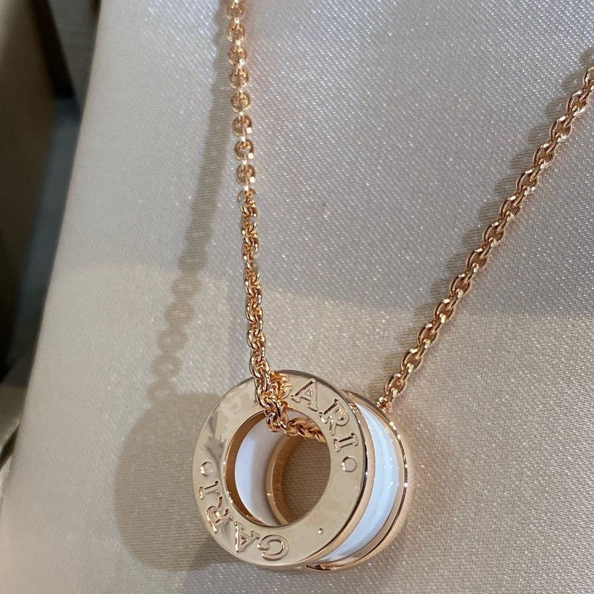 [Resenly Jewelry]ZERO 1 WHITE CERAMIC PINK GOLD NECKLACE