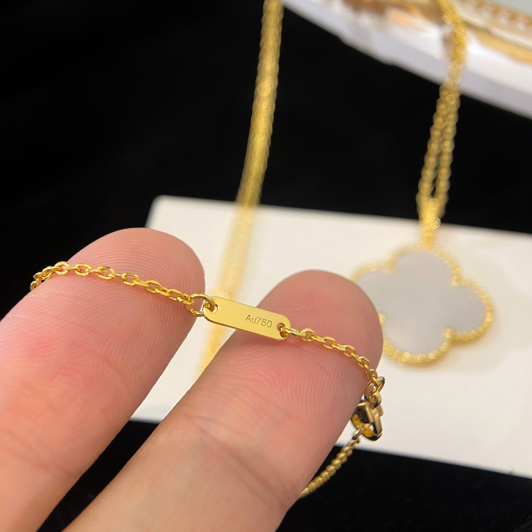 [Resenly Jewelry]CLOVER 25MM MOP LARGE PENDANT NECKLACE