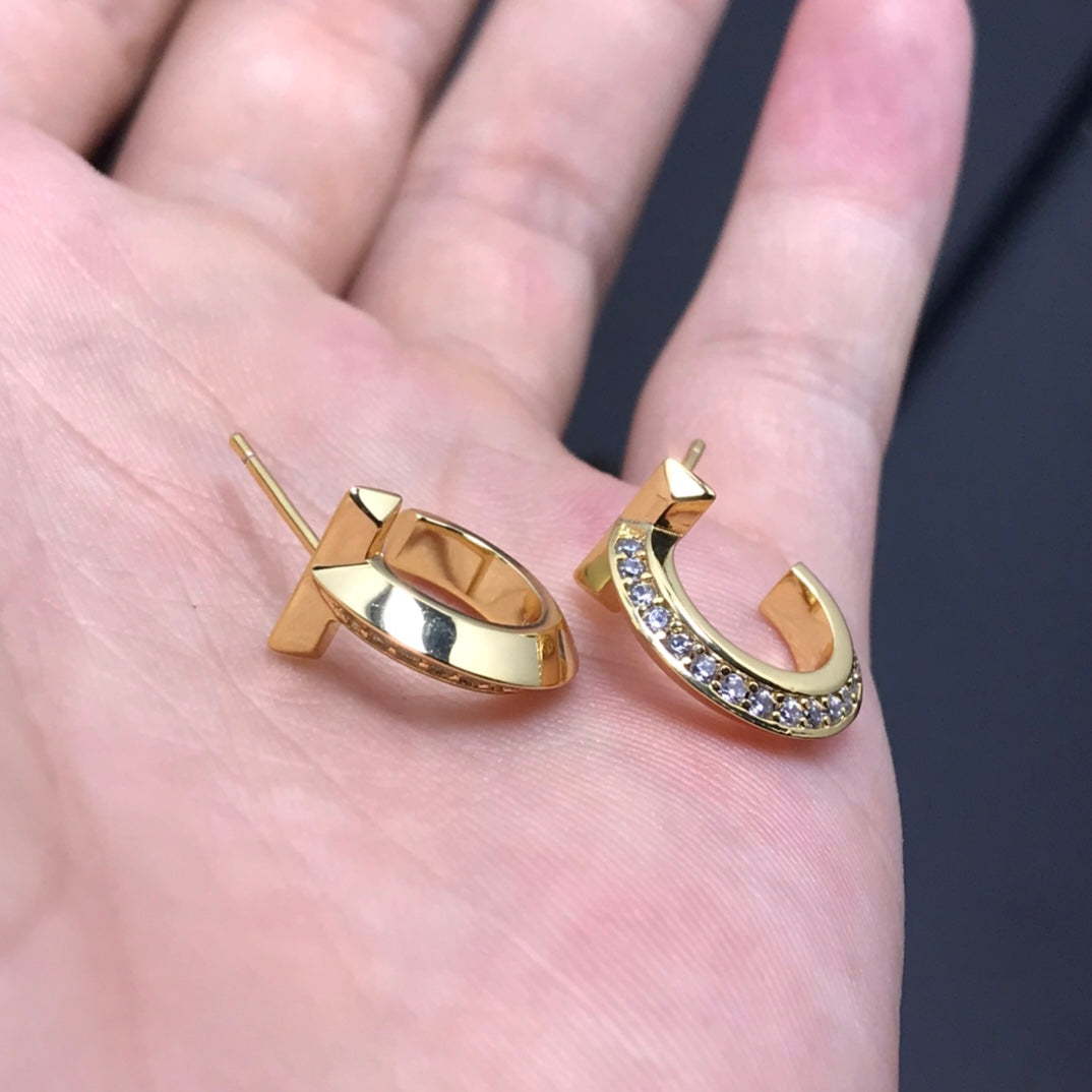 [Resenly Jewelry]T HOOP DIAMOND EARRINGS