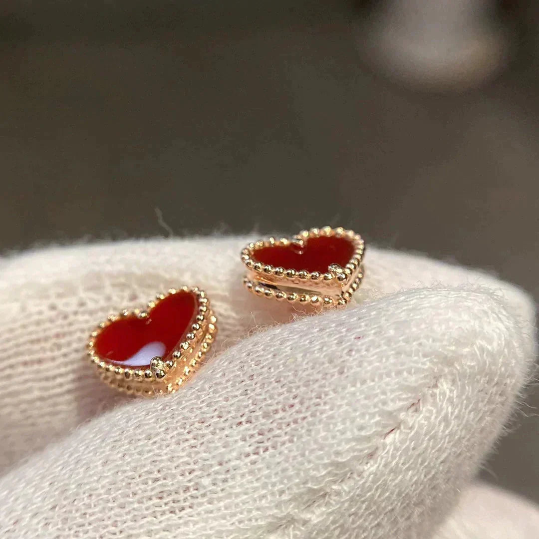 [Resenly Jewelry]HEART CARNELIAN STUD EARRINGS