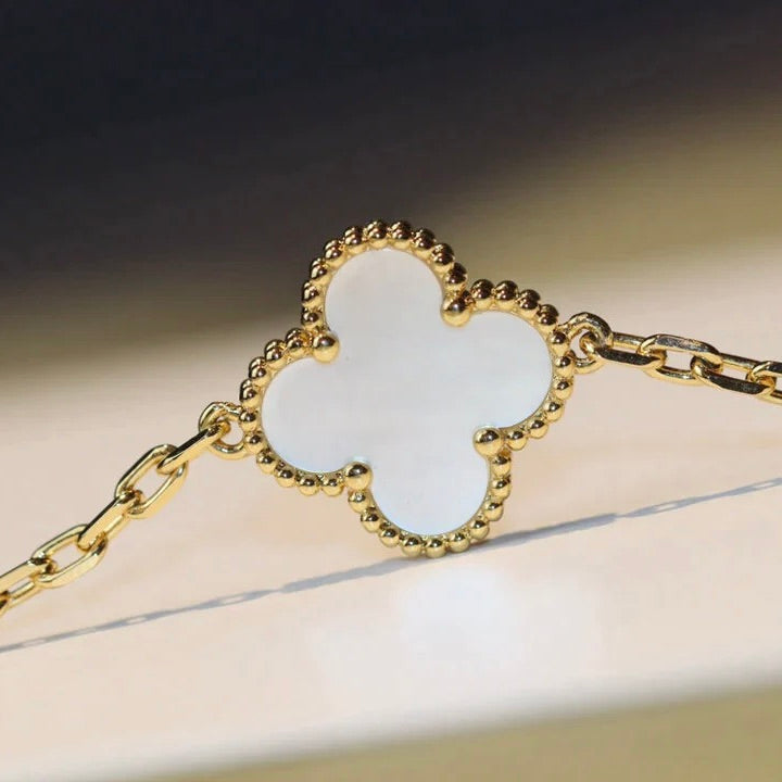 [Resenly Jewelry]CLOVER 20 MOTIFS WHITE MOP NECKLACE