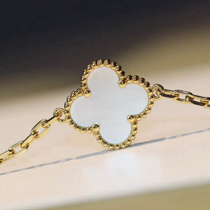 [Resenly Jewelry]CLOVER 20 MOTIFS WHITE MOP NECKLACE