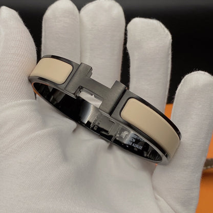 [Resenly Jewelry]H BRACELET 12MM BLACK BEIGE CERAMIC