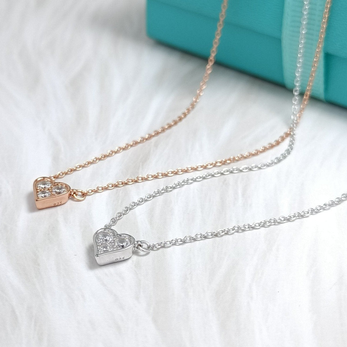 [Resenly Jewelry]HEART 3 DIAMONDS PEDANT NECKLACE