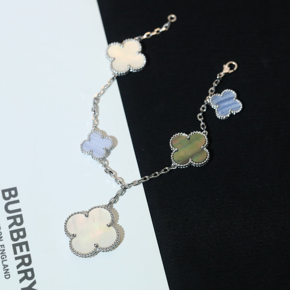 [Resenly Jewelry]CLOVER BRACELET 5 MOTIFS MOP CHALCEDONY SILVER