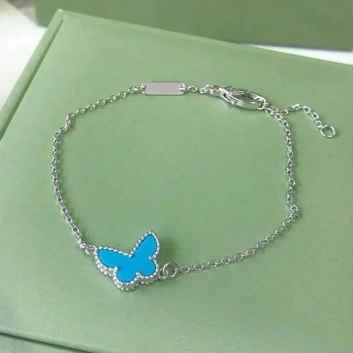 [Resenly Jewelry]BUTTERFLY TURQUOISE BUTTERFLY BRACELET SILVER