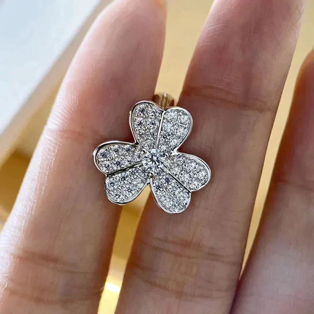 [Resenly Jewelry]CLOVER COMOS DIAMOND EARRINGS SILVER