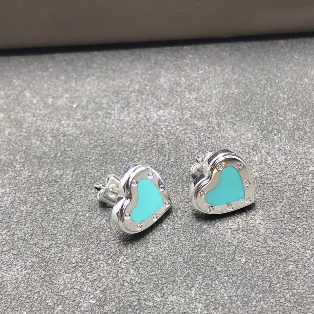 [Resenly Jewelry]HEART STUD SILVER EARRINGS