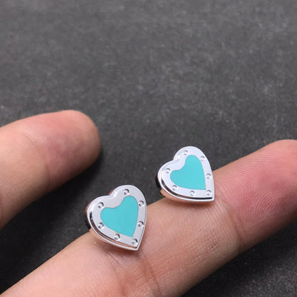 [Resenly Jewelry]HEART STUD SILVER EARRINGS