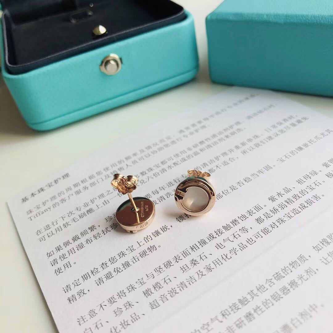 [Resenly Jewelry]PEARL CIRCLE EARRINGS MOTHER