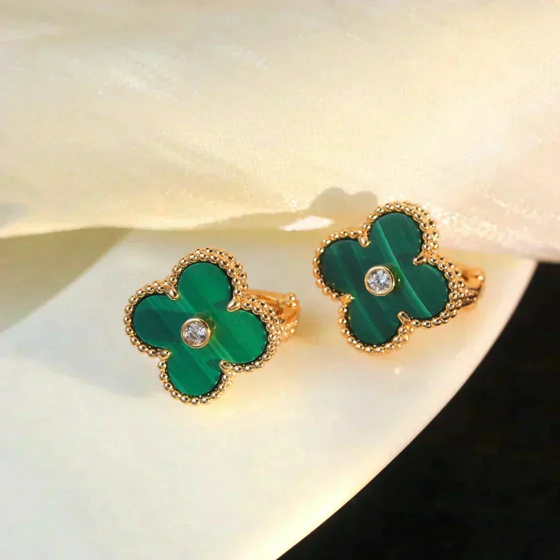[Resenly Jewelry]CLOVER MEDIUM 1 MOTIFS MALACHITE DIAMOND EARRINGS