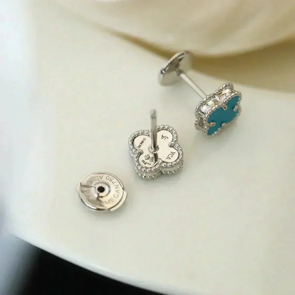 [Resenly Jewelry]CLOVER MINI 9.5MM ONYX STUD EARRINGS SILVER