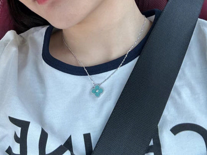 [Resenly Jewelry]CLOVER 1 DIAMOND LIGHT BLUE SILVER NECKLACE