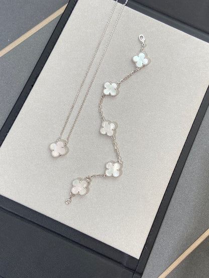 [Resenly Jewelry]CLOVER WHITE PEARL MOP 5 MOTIF BRACELET COLLECTION