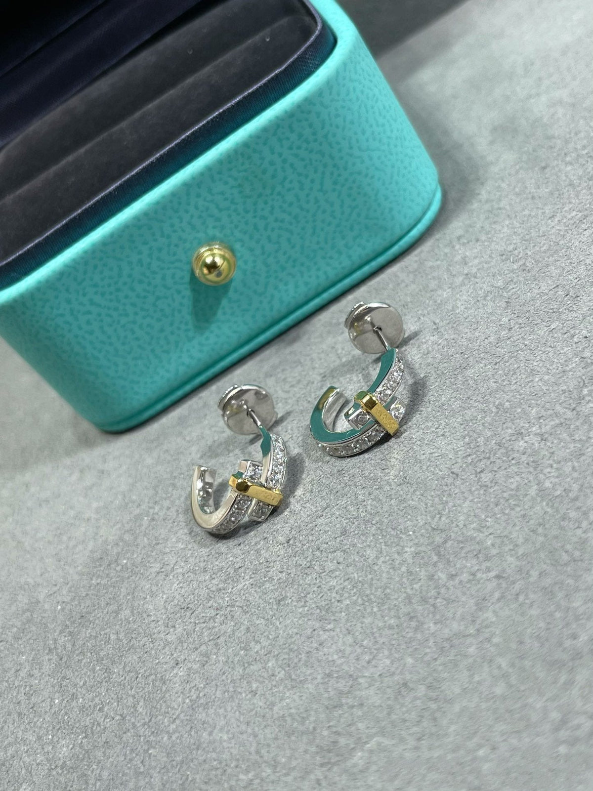 [Resenly Jewelry]EDGE DIAMOND PINK GOLD EARRINGS