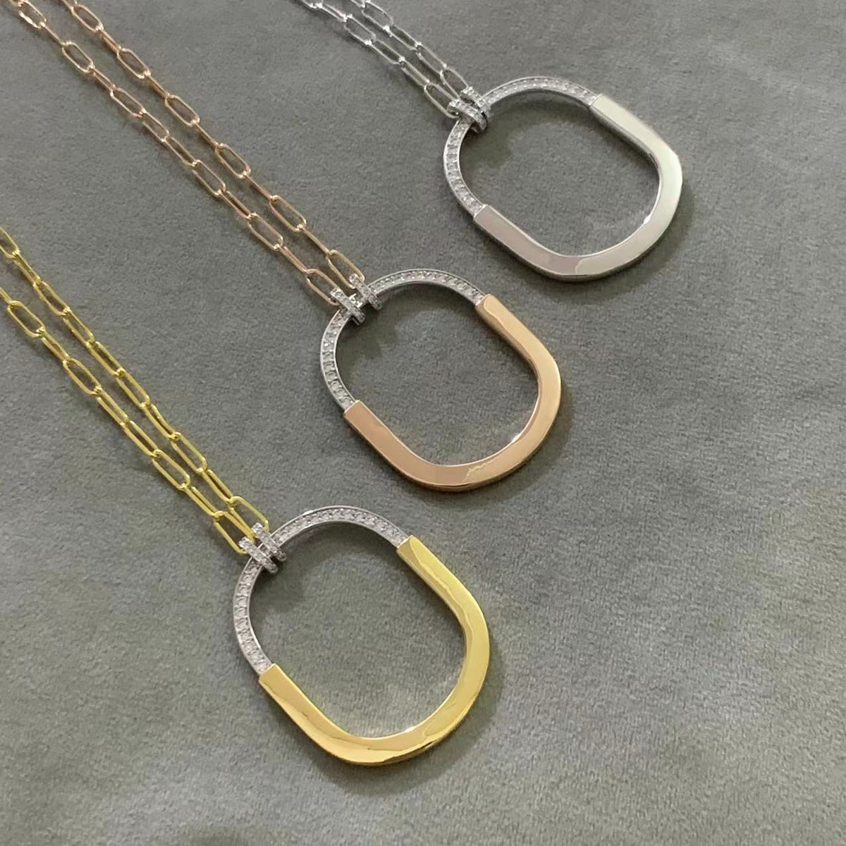 [Resenly Jewelry]LOCK DIAMOND NECKLACE