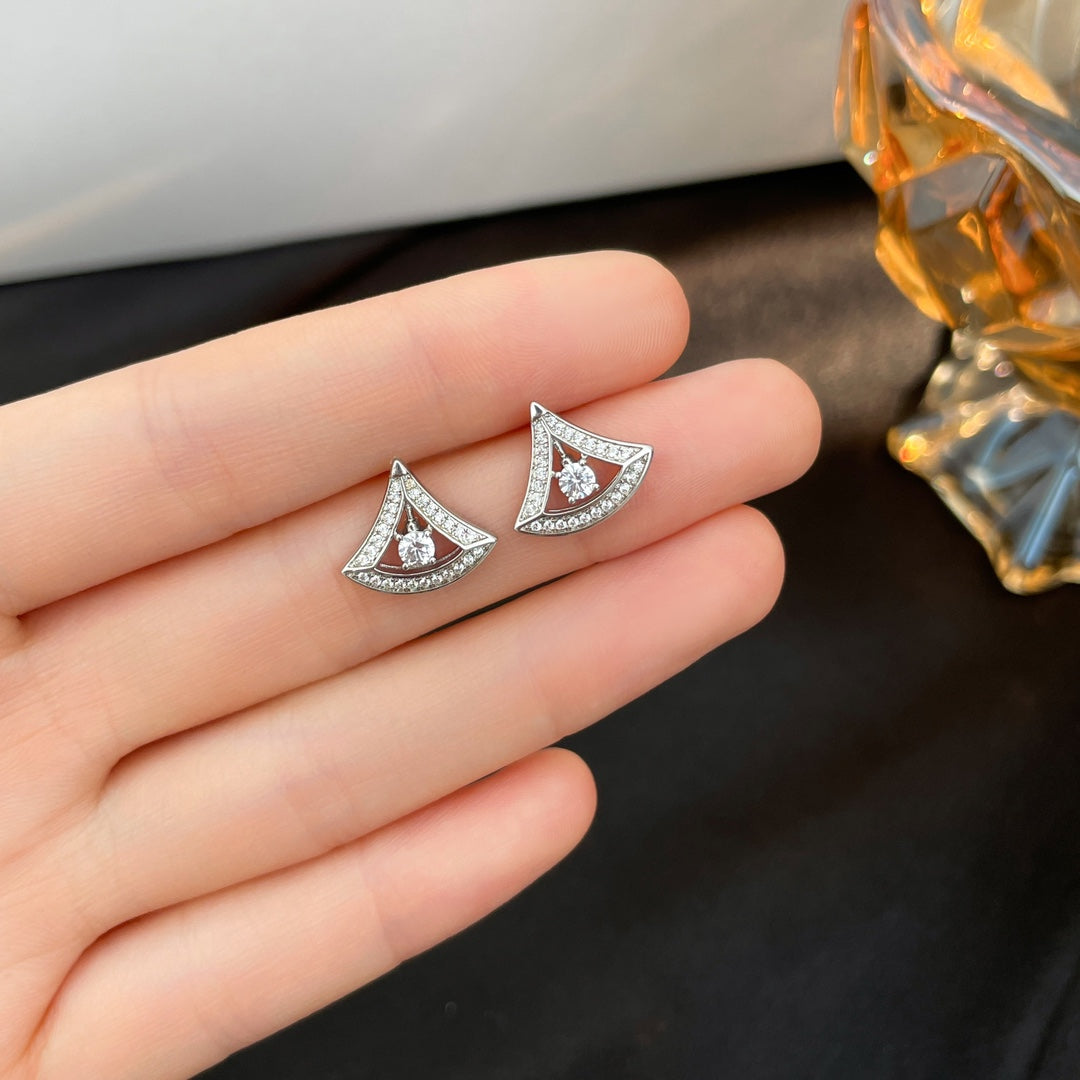[Resenly Jewelry]DREAM MINI DIAMOND STUD EARRINGS