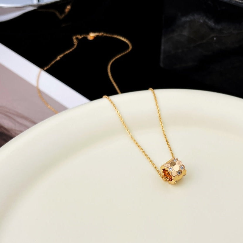 [Resenly Jewelry]BEE MINI PEDANT DIAMOND NECKLACE