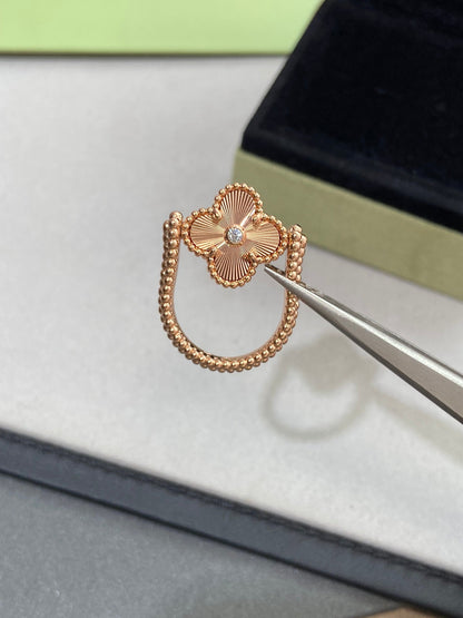 [Resenly Jewelry]CLOVER RIVERSIBLE ROSE GOLD RING