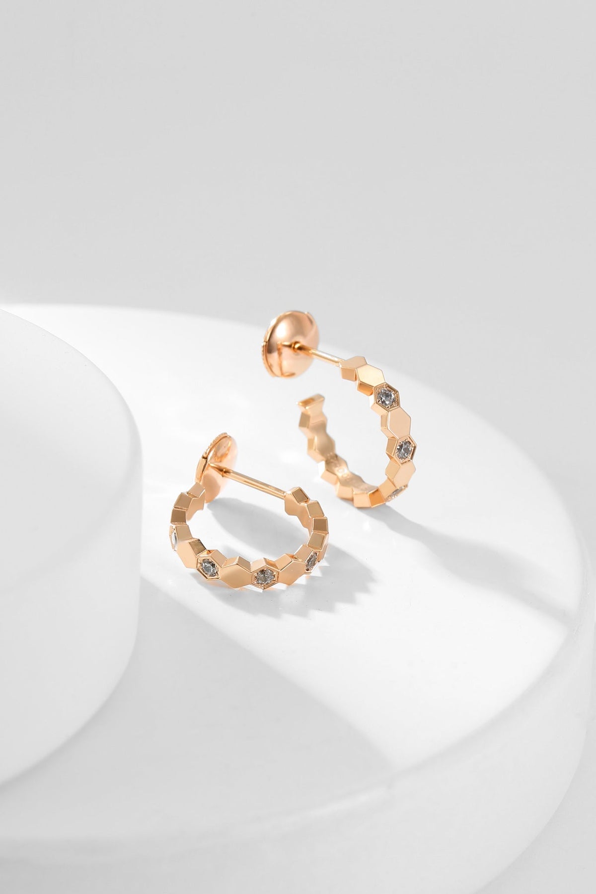 [Resenly Jewelry]BEE LOVE DIAMOND HOOP EARRINGS
