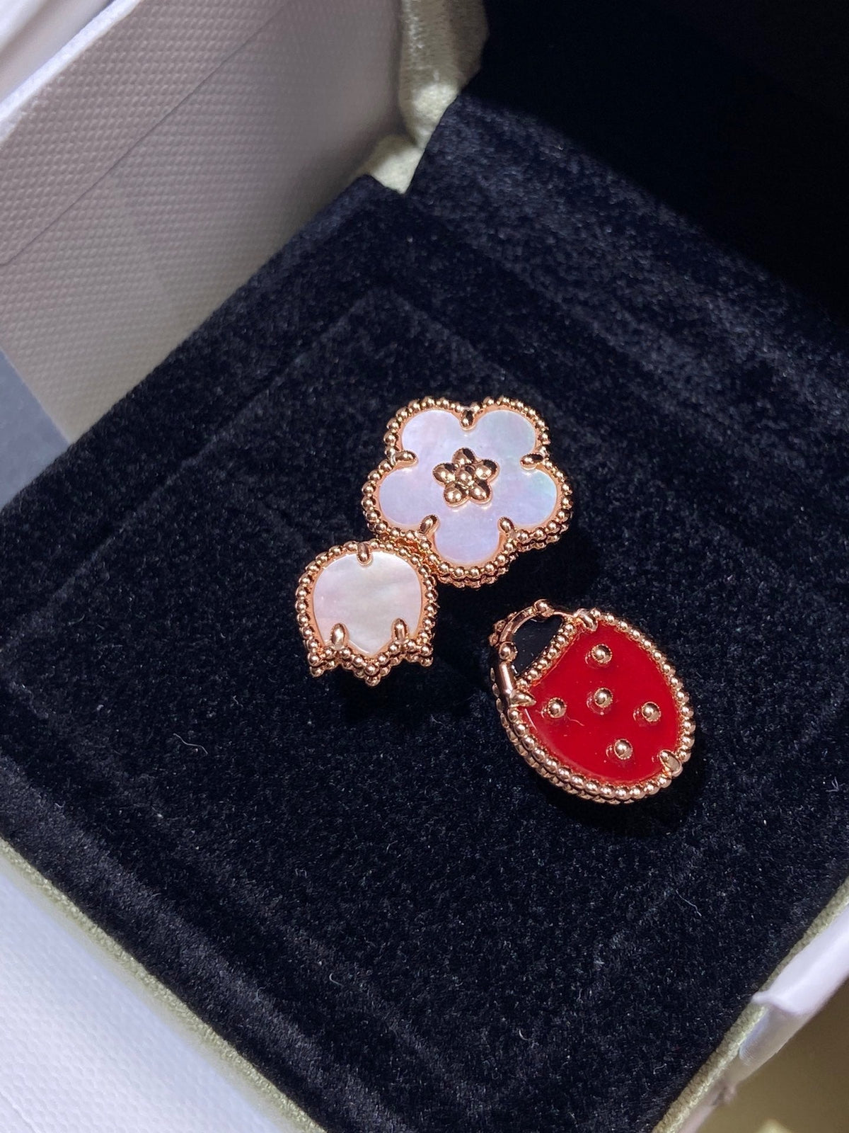 [Resenly Jewelry]LUCKY 3 MOTIF ROSE GOLD RING