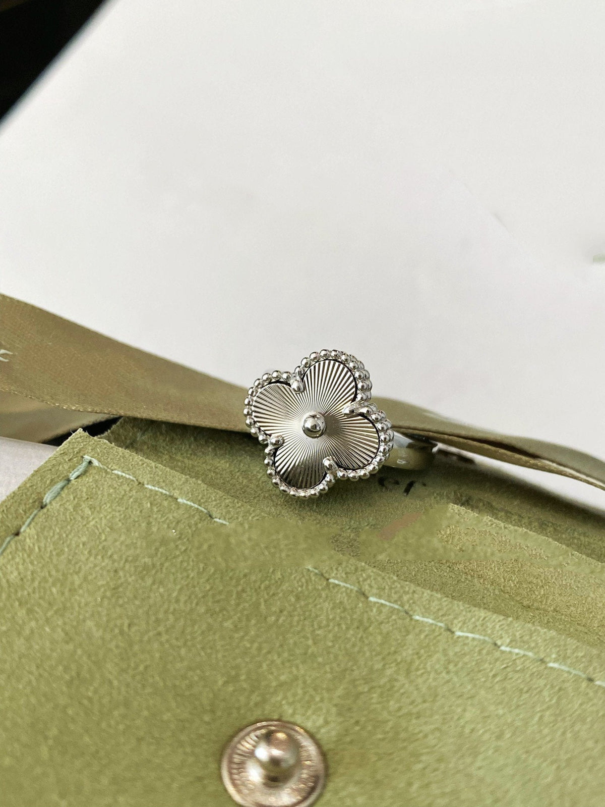 [Resenly Jewelry]CLOVER SILVER RING