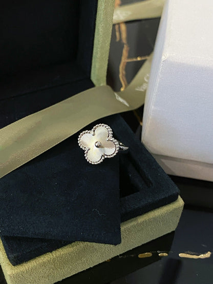 [Resenly Jewelry]CLOVER SILVER RING