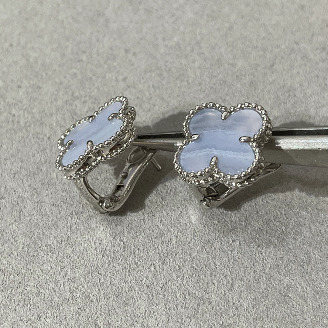 [Resenly Jewelry]CLOVER CHALCEDONY SILVER STUD EARRINGS
