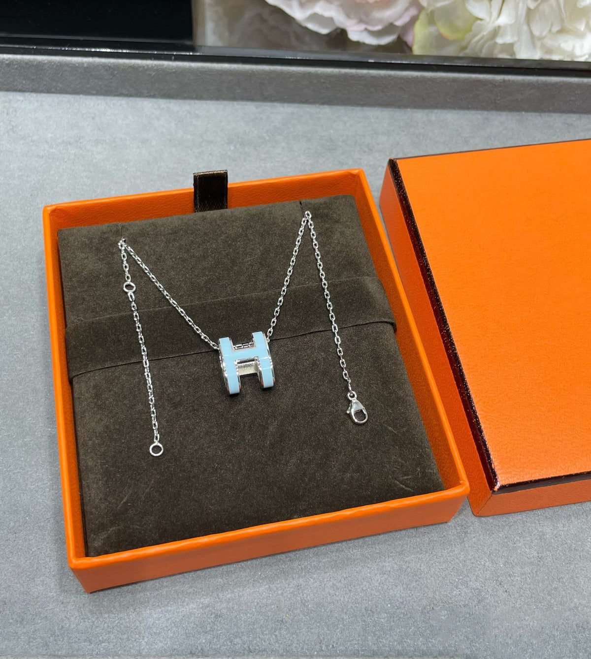 [Resenly Jewelry]POP H SKY BLUE NECKLACE