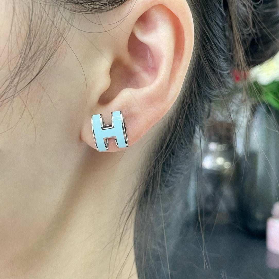 [Resenly Jewelry]POP H SKY BLUE STUD EARRINGS
