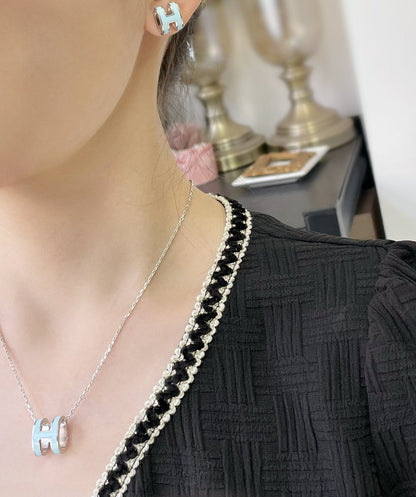 [Resenly Jewelry]POP H SKY BLUE STUD EARRINGS