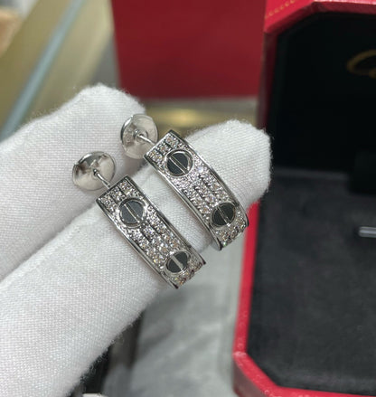 [Resenly Jewelry]LOVE CERAMIC DIAMOND PAVED SILVER EARRINGS