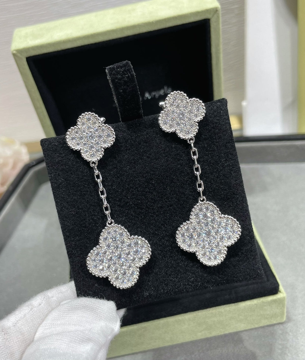 [Resenly Jewelry]CLOVER 2 MOTIFS DIAMOND PAVED SILVER EARRINGS