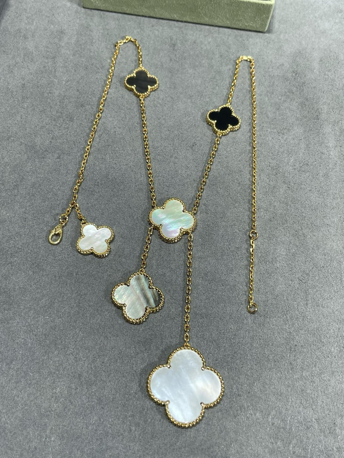 [Resenly Jewelry]CLOVER 6 MOTIF MOP ONYX GOLD NECKLACE