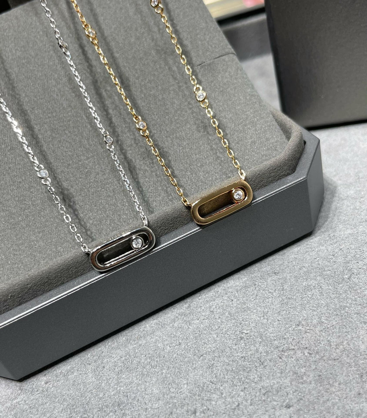 [Resenly Jewelry]MOVE UNO DIAMOND NECKLACE