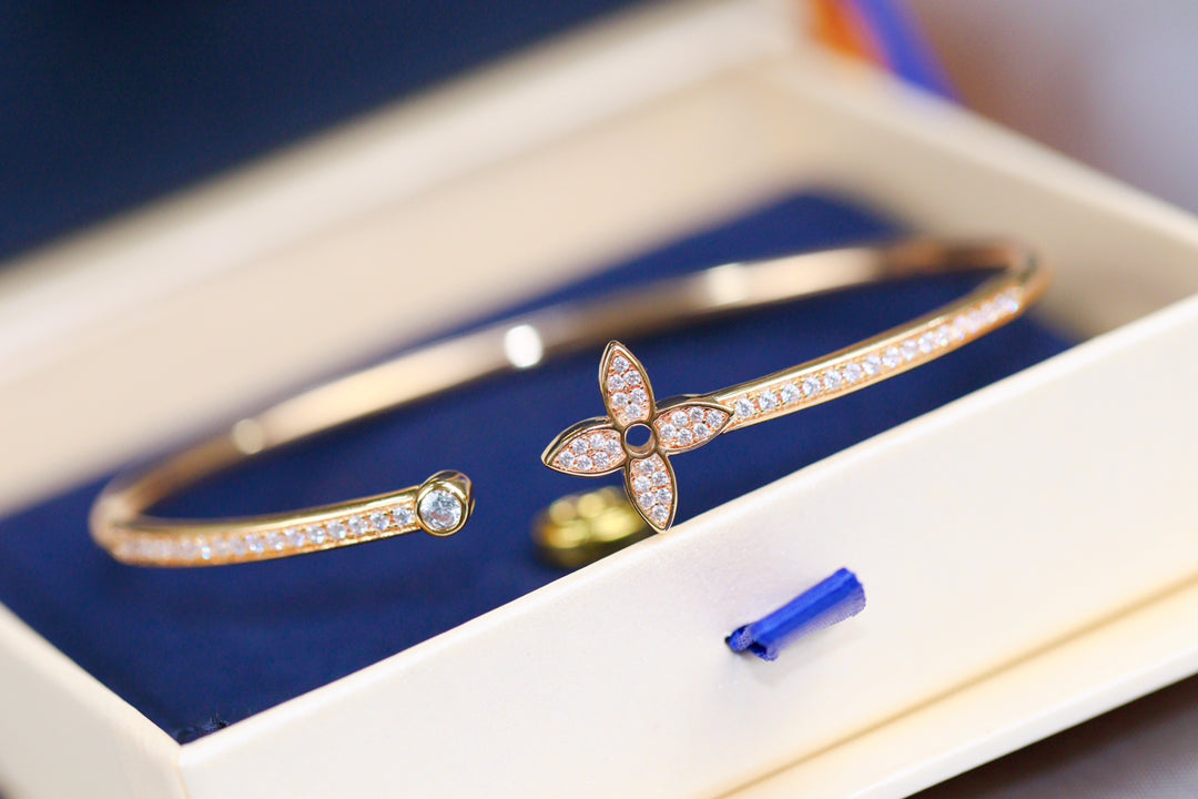 [Resenly Jewelry]IDYLLE PINK GOLD OPEN BRACELET DIAMOND PAVED