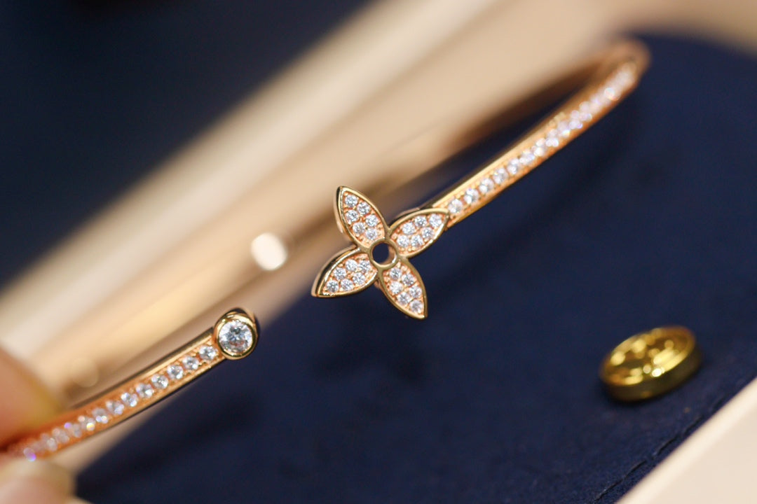 [Resenly Jewelry]IDYLLE PINK GOLD OPEN BRACELET DIAMOND PAVED