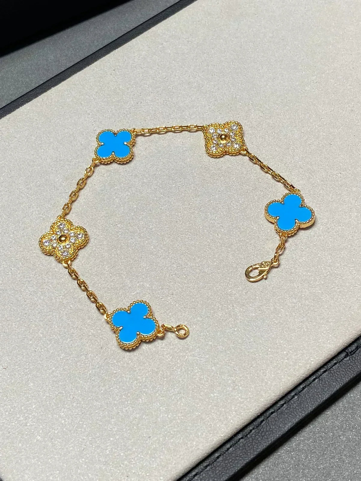 [Resenly Jewelry] CLOVER 5 MOTIF BLUE AGATE BRACELET COLLECTION