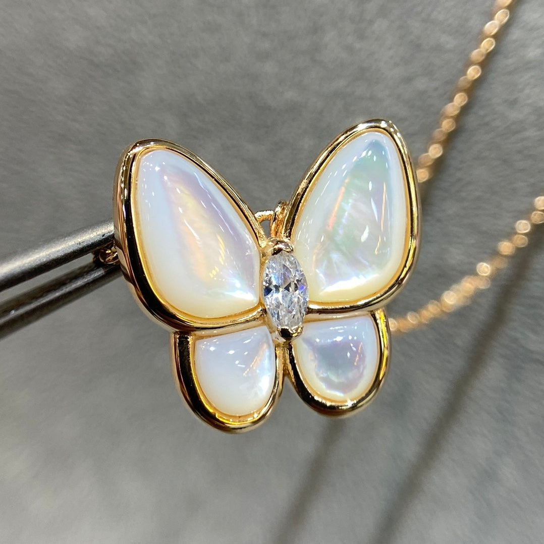 [Resenly Jewelry]BUTTERFLY MOP DIAMOND NECKLACE